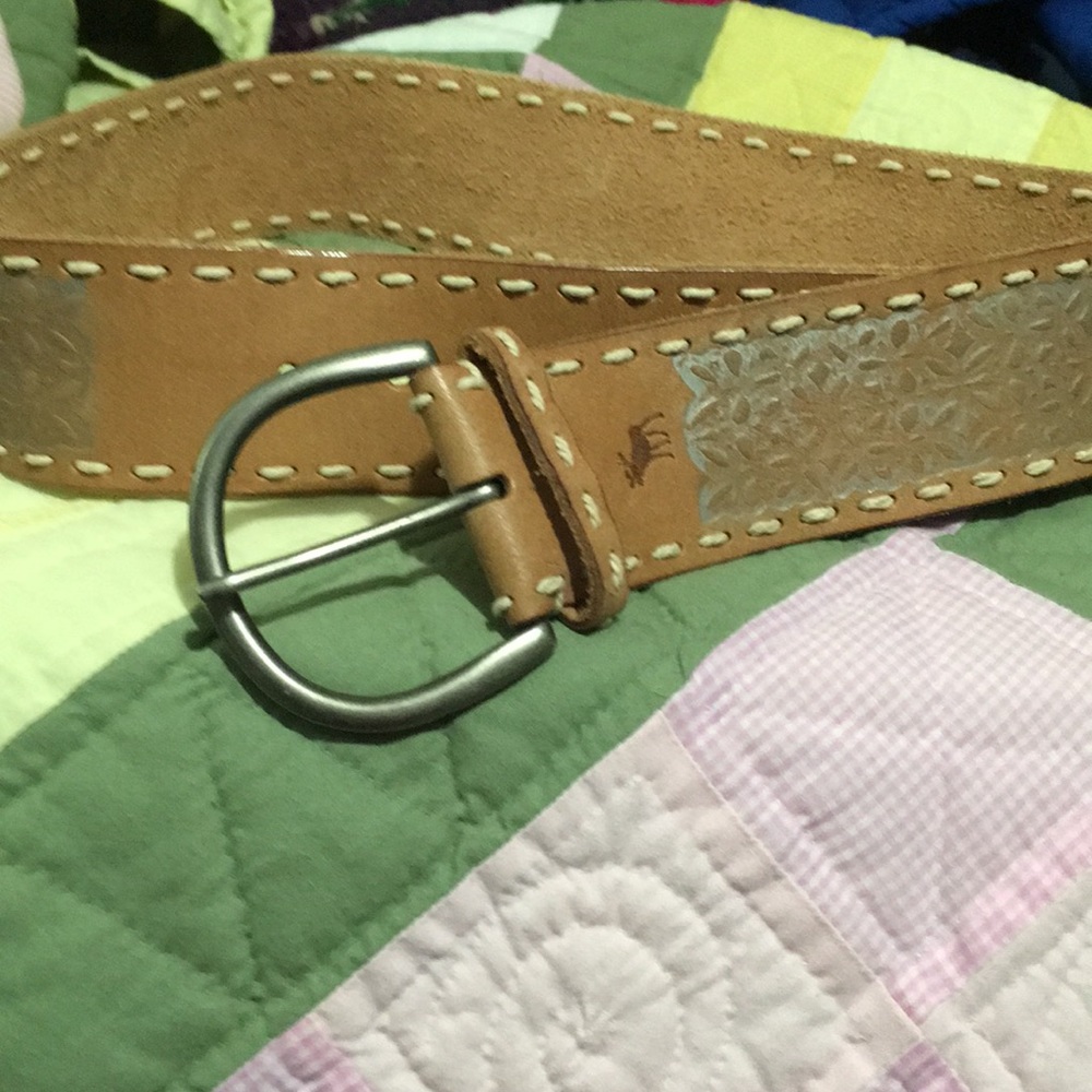 Tan leather Abercrombie and Fitch belt